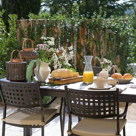 Daire Nocellara Apartment, Pool, Nature, View , Montaione, Toscana *